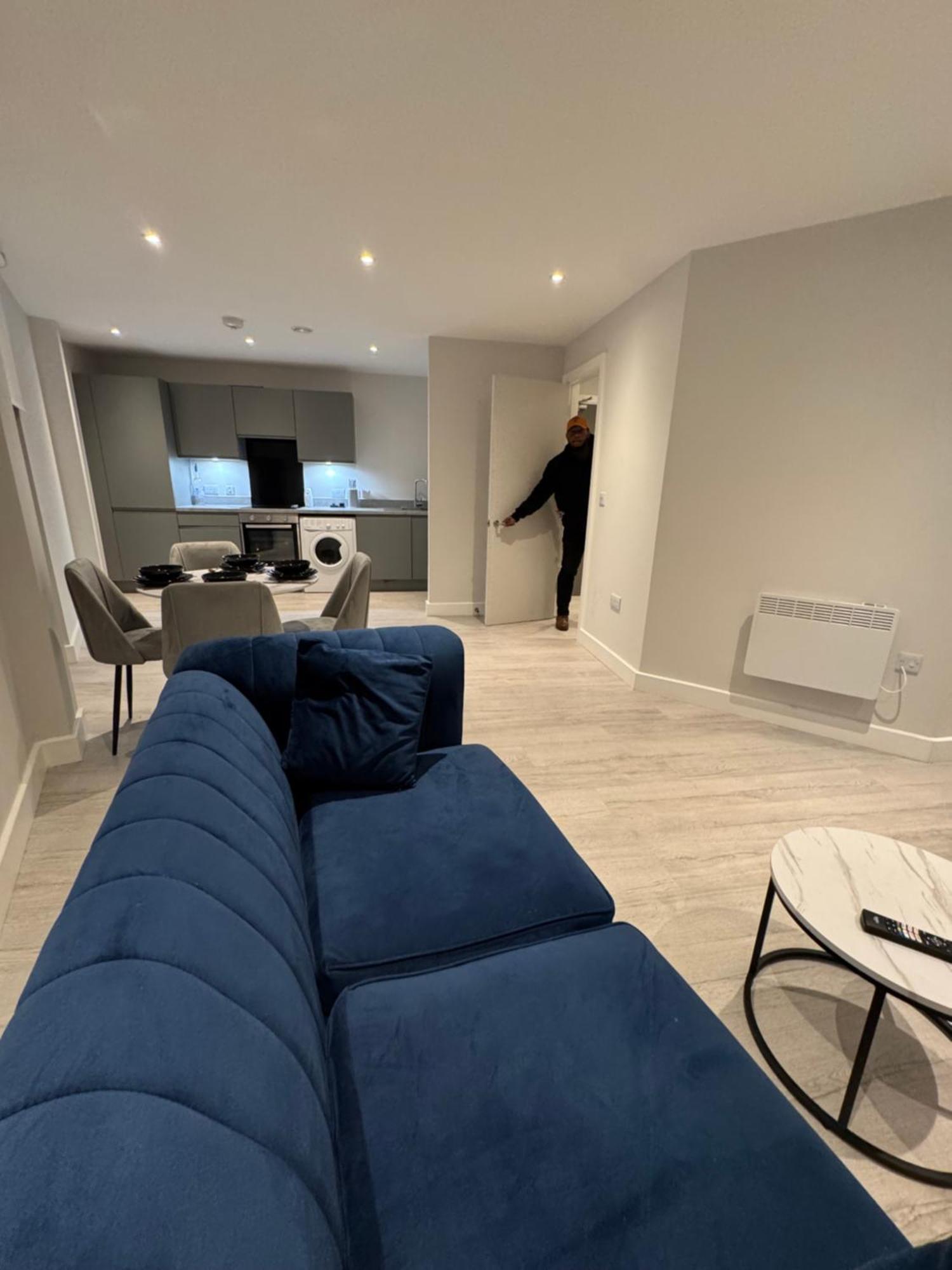 Regent Plaza Apartment Манчестър Екстериор снимка
