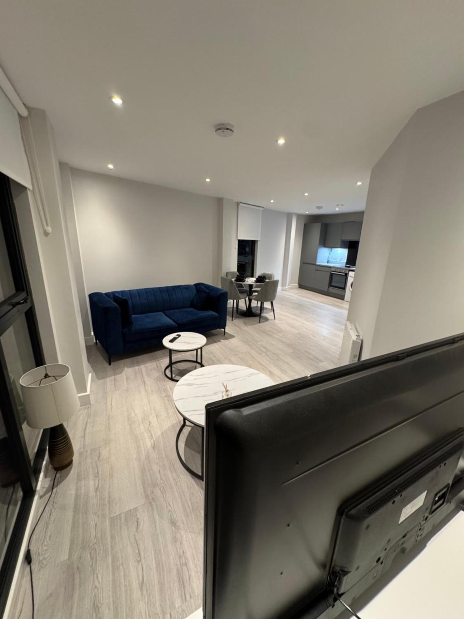 Regent Plaza Apartment Манчестър Екстериор снимка